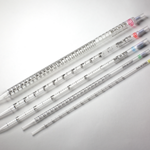 10 ml acrylic pipette graduated / reaches to the bottom of the bottle